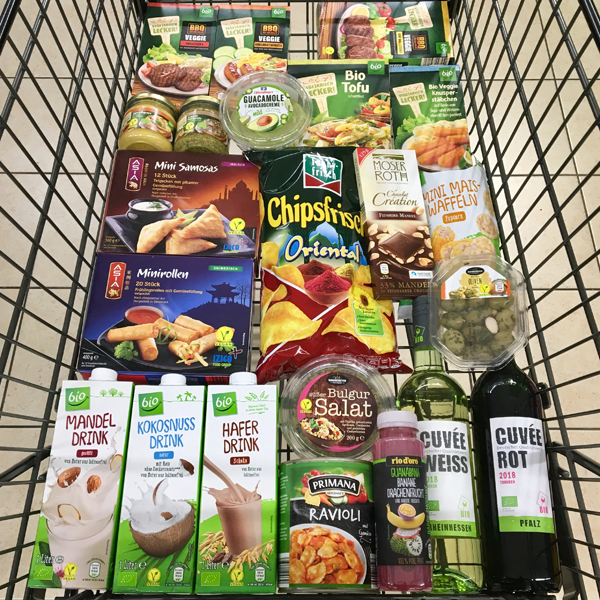 Vegan Shopping Bei Aldi Sud Think Vegan